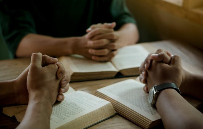 Plano de leitura bíblica e estudo bíblico